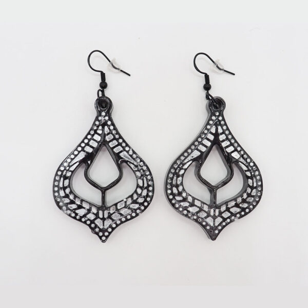 Pendientes de resina con forma de lágrima de Damasco