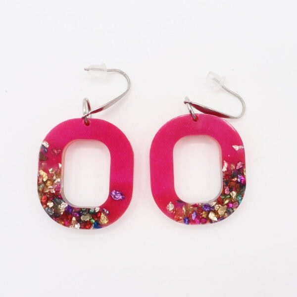 Pendientes de resina con forma oval hueco