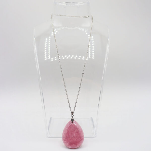 Colgante de resina en forma de gota